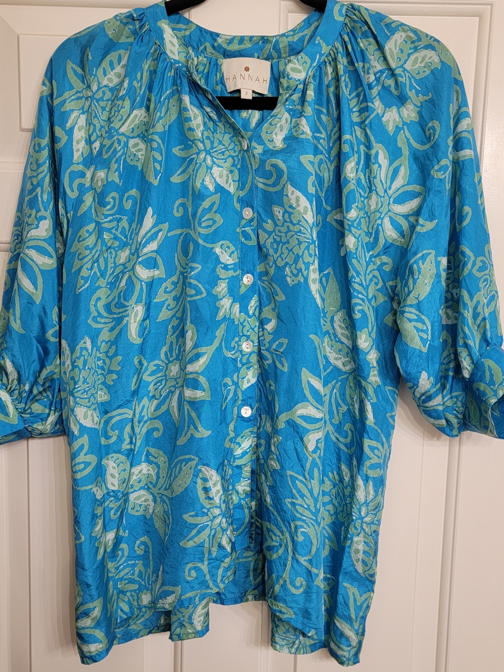 Hannah Blue Floral Button-Front Women's Top